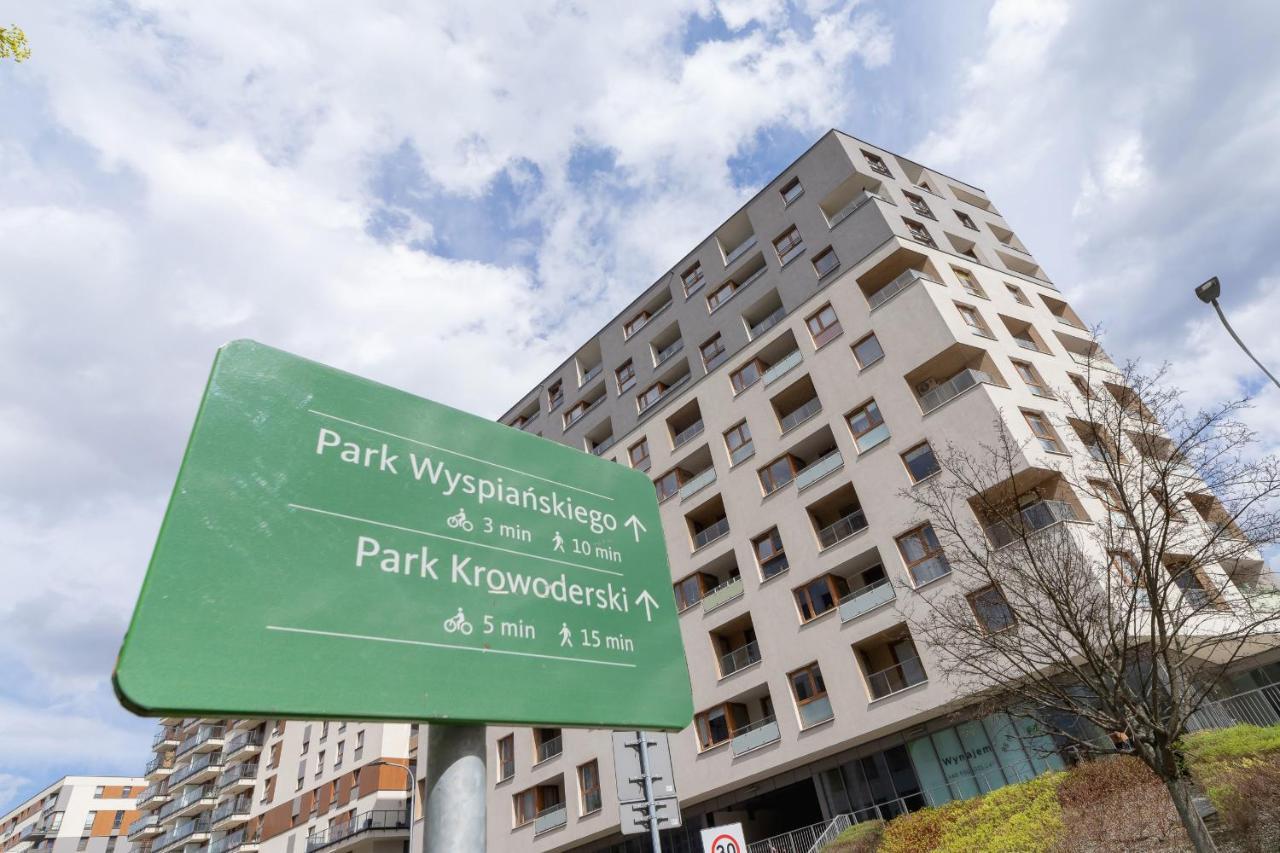 Krowodrza Apartment Premium With Balcony By Renters Prestige Krakow Bagian luar foto